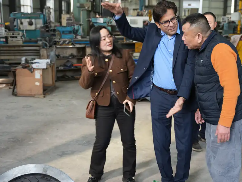 customer visit photo