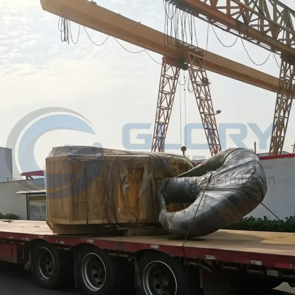 Heavy duty crane hooks for sale at Glory Rail manufacturing facility
