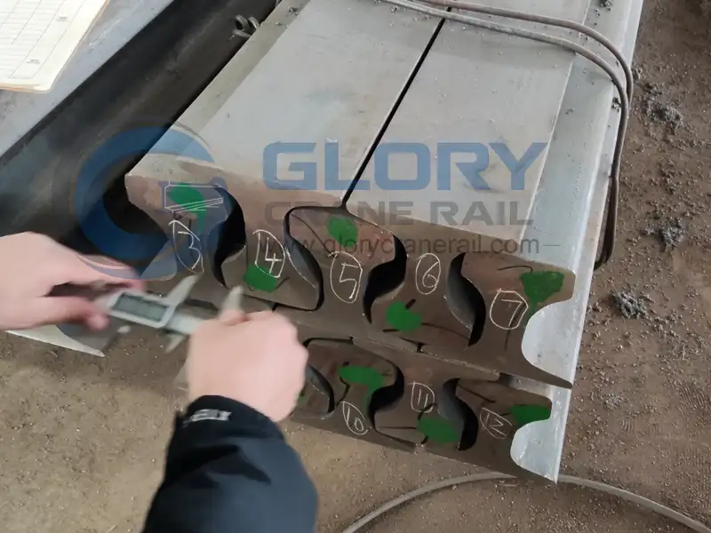 Heavy-duty crane wheel running on QU rail conforming to YBT 5055-2025 standard